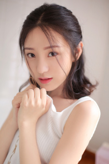 龚钥菲